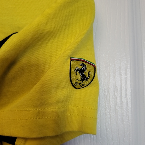 KIDS Ferrari t shirt by Puma size 4t - Picture 4 of 6